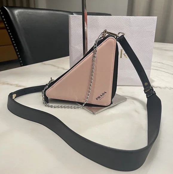 NEW Prada Makeup Case - Picture 4 of 4